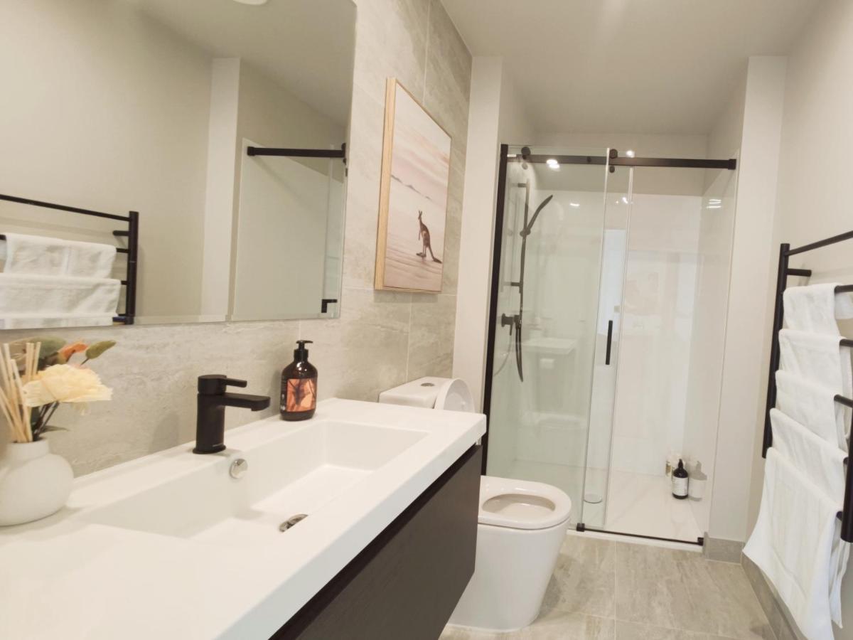 Luxurious 2 Bedroom Apartment Free Secure Parking Auckland Esterno foto